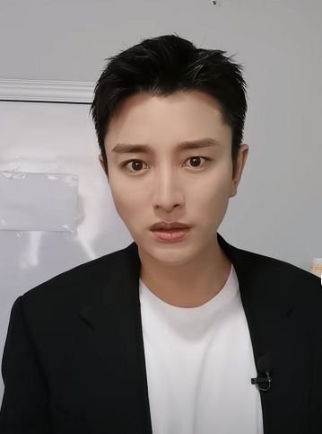 贾乃亮|贾乃亮欢迎表示爱刘德华，可是刘德华无回应，这是为什么