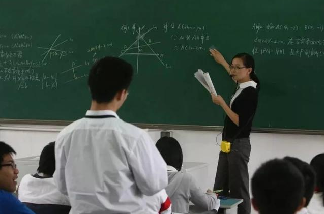教师|4门学科教师缺口较大，考编更容易上岸，想当老师要抓紧