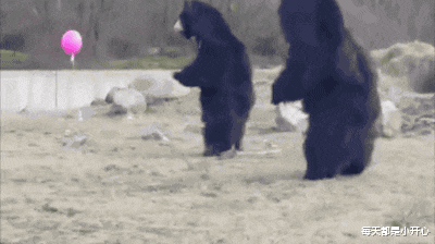 火车站大妈吆喝的50元一晚的宾馆能睡吗?有人试过吗?有点害怕啊!