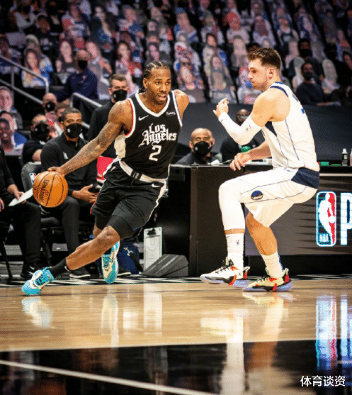 科怀·伦纳德|40中17！小卡乔治耻辱一战，开门黑被东契奇打爆，朗多也带不动你们