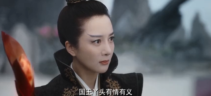 杨幂|极致沙雕国产片，让我边笑变骂