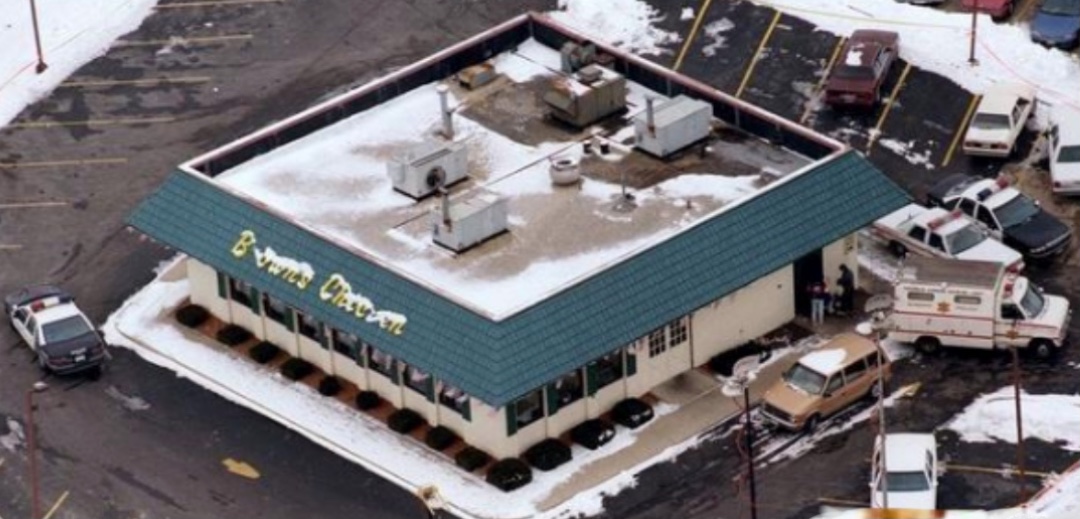 奇闻调查班 李昌钰博士探案,炸鸡店屠杀事件,靠几块鸡骨就揪出了杀人犯