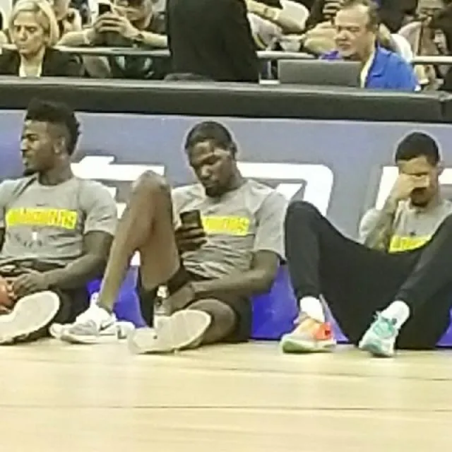 |那些年，阿杜與手機那些事兒...... ?