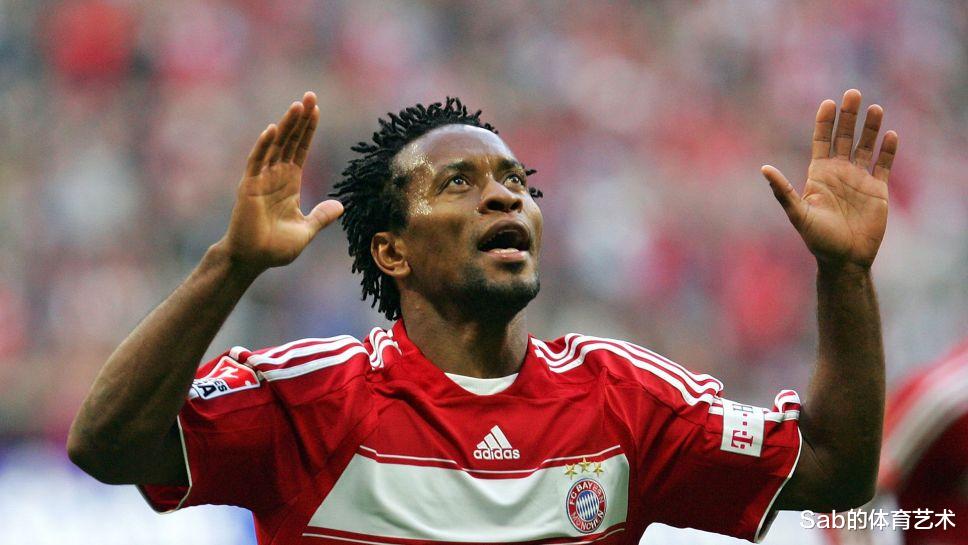 泽·罗伯托|45岁泽罗伯托视频再度走红：身材堪比健美运动员 坦言没有弱点