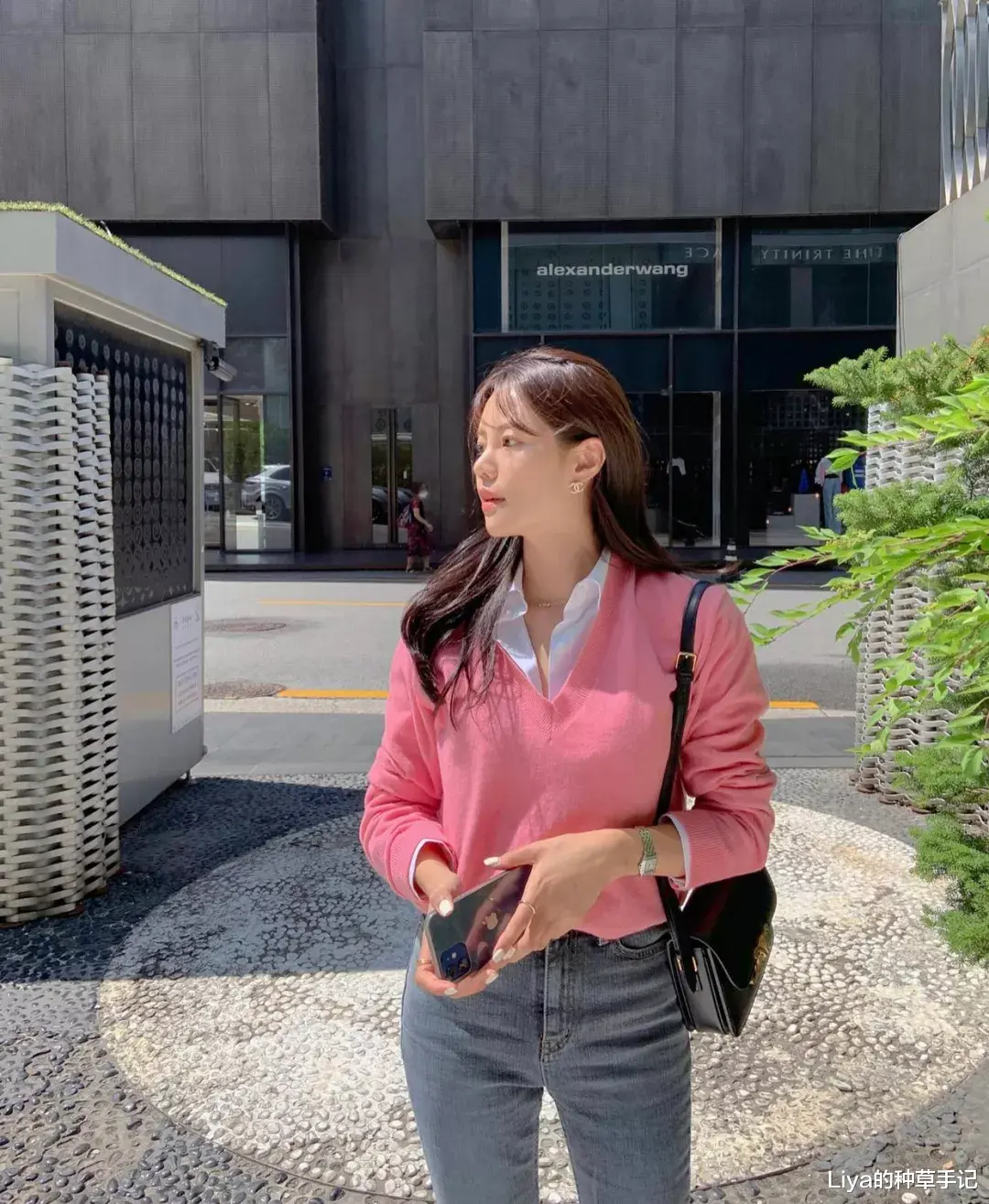 Liya的种草手记 1件针织衫 = 10套穿搭！太高级了