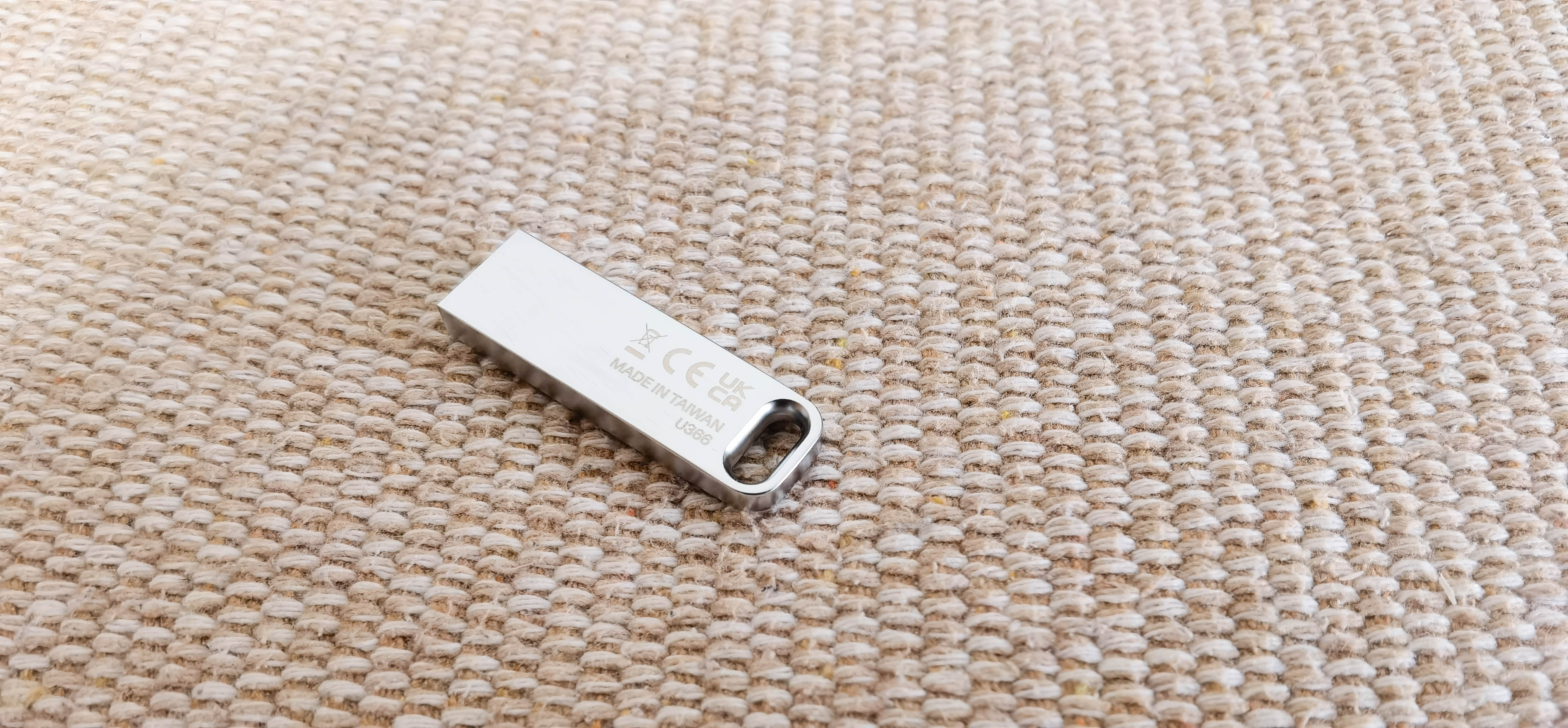 USB|时尚U盘随身带——铠侠随闪U366 USB闪存盘评测