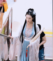 小宁说育儿|“新来的电工,已经站这一个多小时了,他怎么了?”