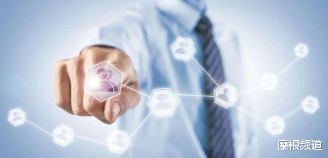 社交|中国职业社交简史：Copy to China时代的岔路