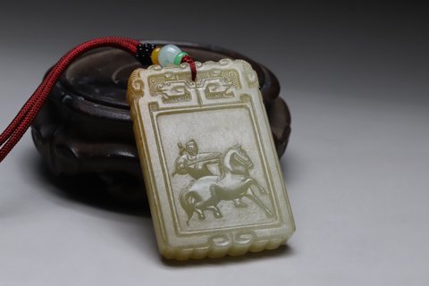 和田玉籽料|舊藏和田玉籽料“伯乐相马”芝亭牌