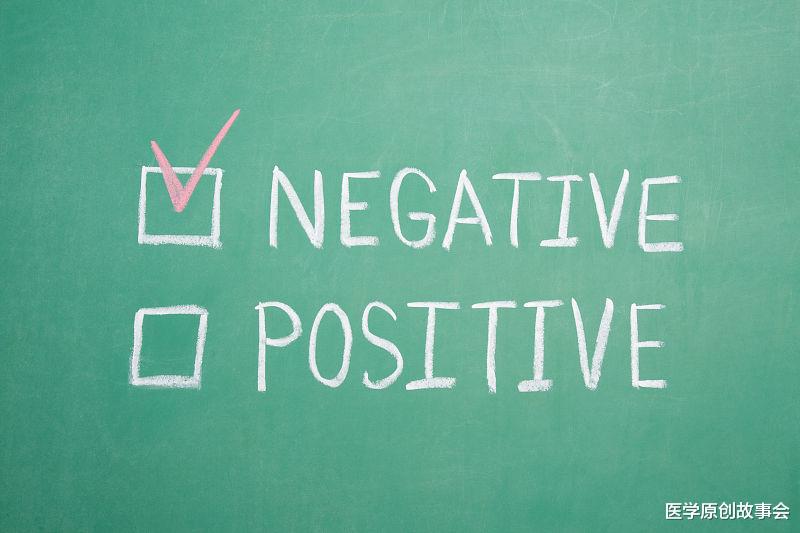 医学原创故事会 老人确诊艾滋病,告诉医生买好了墓地,儿子说都是跳广场舞害的