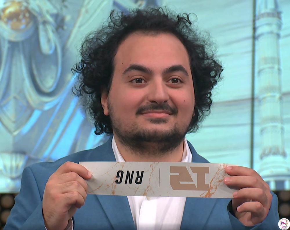 RNG|LOL全球总决赛抽签名场面：一个反向RNG送走Uzi！