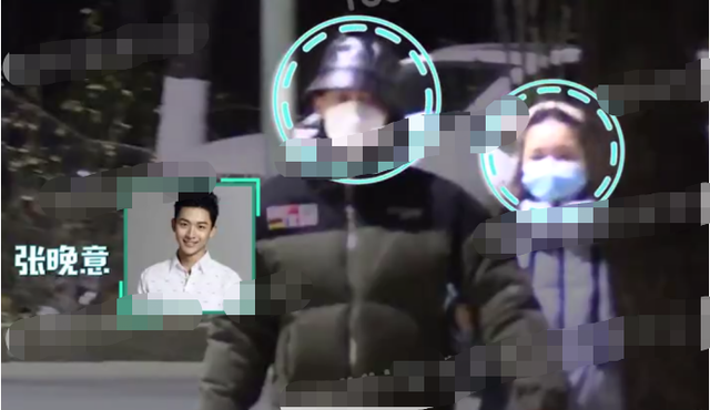 张晚意|男星张晚意疑新恋情曝光！深夜带一女子回家，一路亲密挽手不松