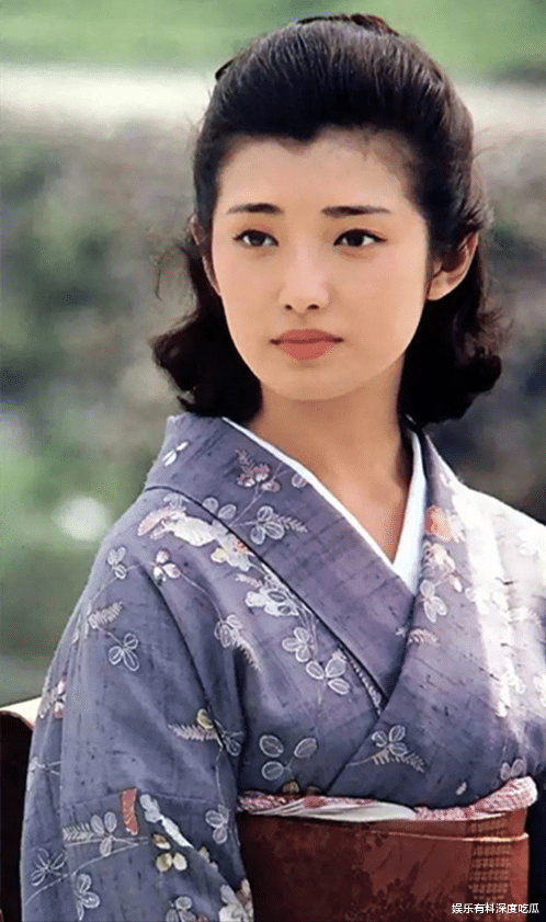 山口百惠|山口百惠：永远的女神！红遍整个亚洲却选择了隐退