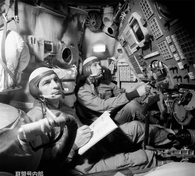 土星 SpaceX星舰PK土星五号，世纪对决，马斯克的火星梦想在路上（1）