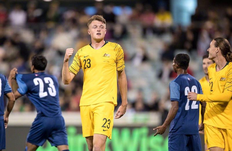 吴洪娜聊说育儿|6次头球破门!对抗成功率100%!澳大利亚明牌了!武磊的机会来了