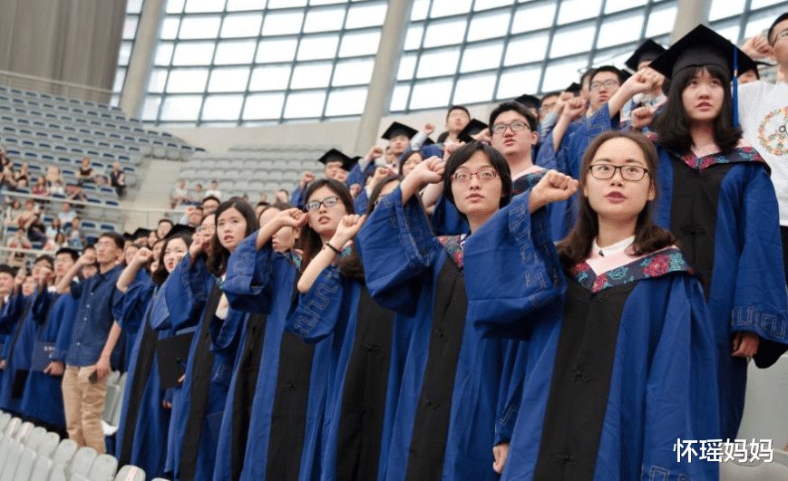 高校|“学什么专业不管，先考上名校再说”，填志愿的误区苦了多少学生