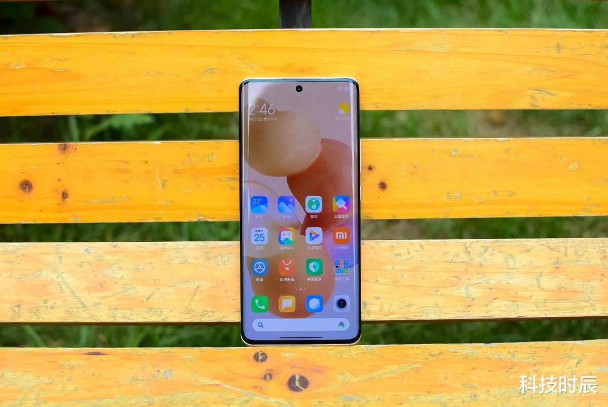 小米科技|除了好看还很有实力,小米Civi体验:自拍真强