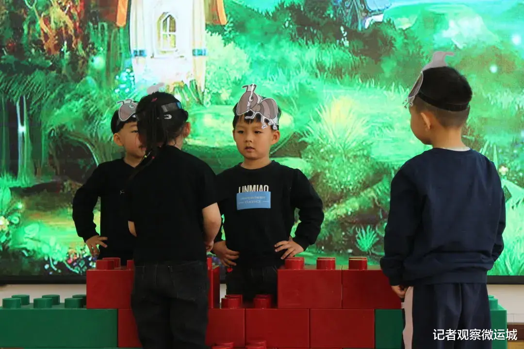 记者观察微运城 经典润童年 精神永流传 ——运城市大运幼儿园举办经典故事展演