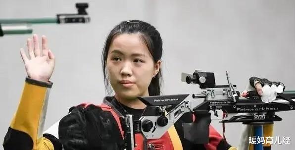 暖妈育儿经|杨倩高考成绩曝光,“清华学霸”人设倒塌?网友言论两边倒