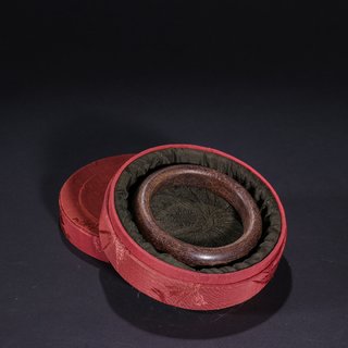 沉香|旧藏: 沉香素面手镯