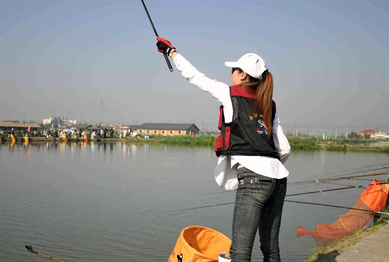 饵料|此种钓鱼方法简单实用，可通杀上中下层的鲫鲤草鳊和翘嘴