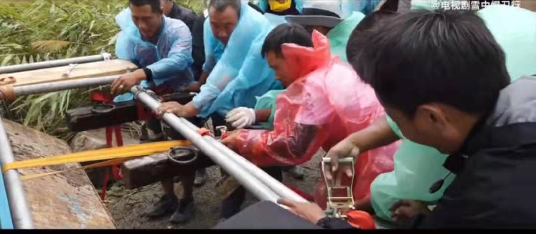 芦苇荡|雪中悍刀行：拍摄20天的芦苇荡刺杀骂声一片，世子和打戏一同被骂