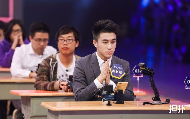 何鸿燊 何鸿燊家族江河日下,公司连亏18个月,负债250亿还计划再借190亿