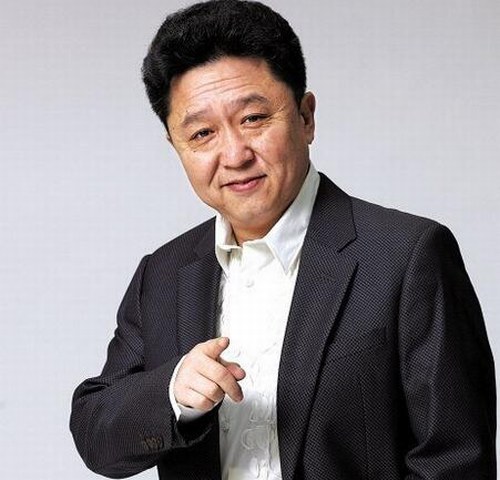 于谦|从“徐峥”身边的小配角,到今天德云社的扛把子,于谦的传奇经历