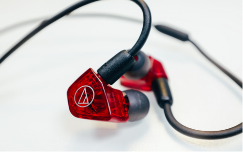 耳机|有线耳机哪家音质好,三款经典的有线耳机品牌