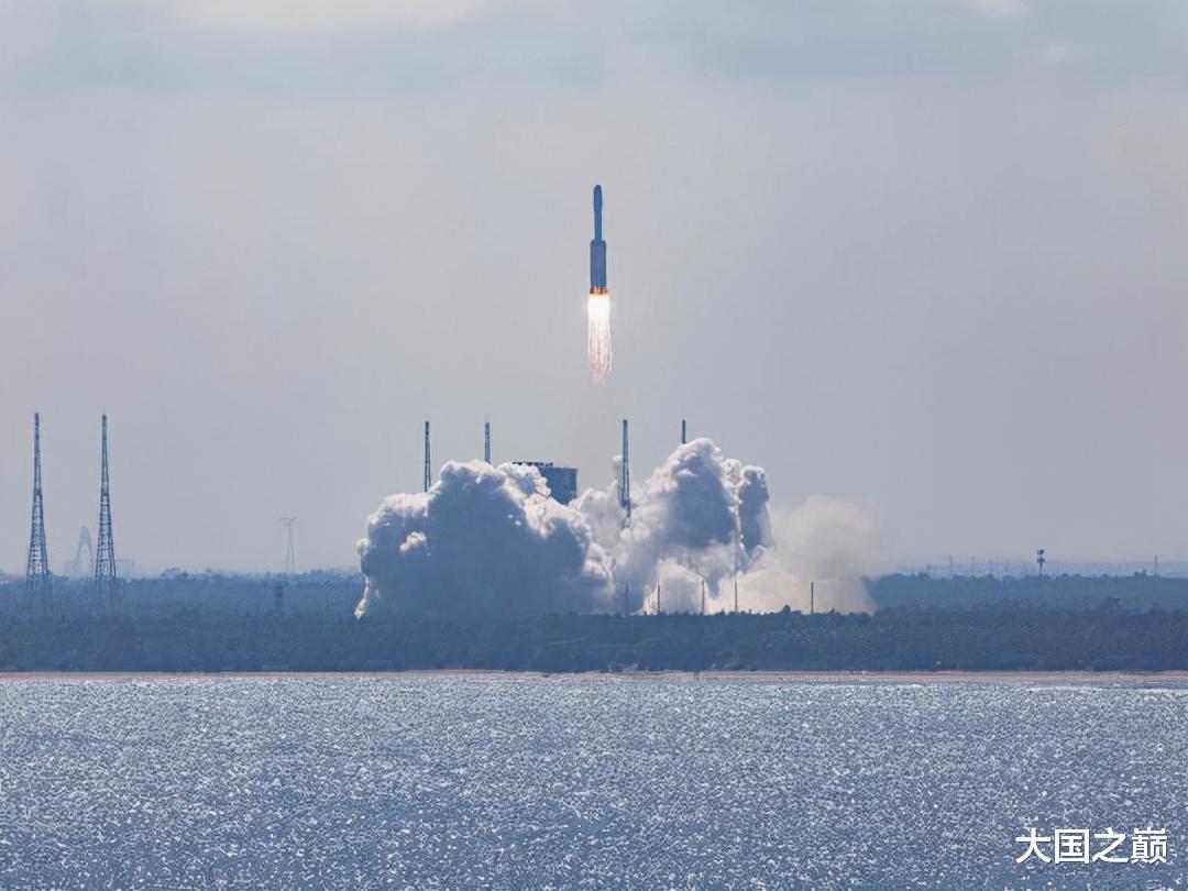 神舟十二号 新“太空出差三人组”将在国庆重返空间站，其中包括女航天员！