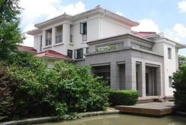 |心理学：假如你中了5000万，会买哪栋别墅？