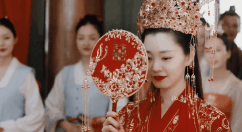 宋轶|郭麒麟当众表白大7岁女孩：多希望你就是德云社少夫人