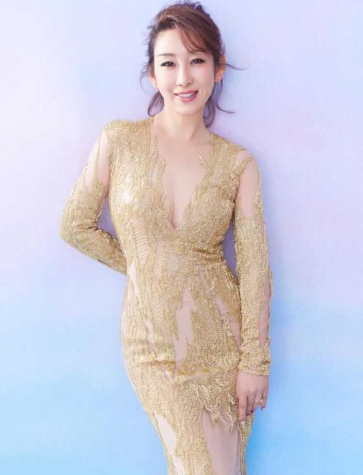 杜淳|5年前，36岁秦海璐冒险生下一个“巨婴”，孩子如今成了这样