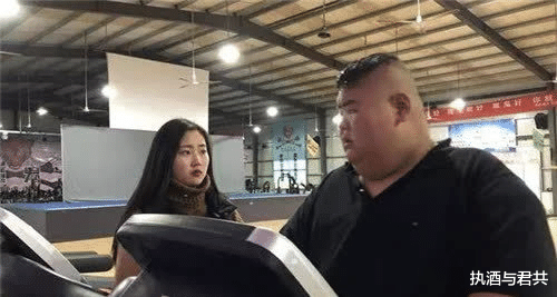 运动|中国第一胖王浩楠：668斤一年减掉400斤，成为帅小伙收获美丽恋人