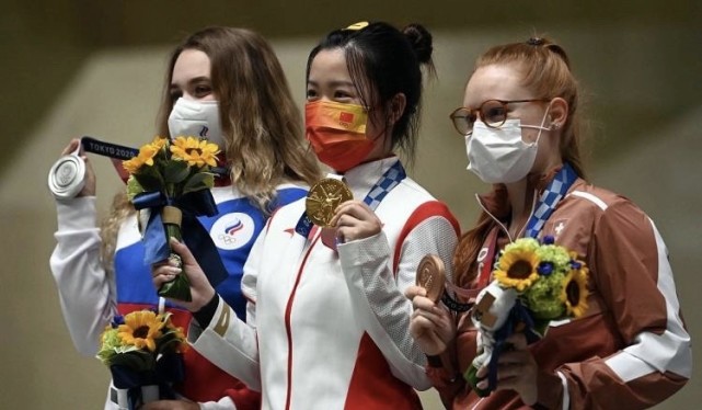 遇合情感攻略|中国摘走首金让美国酸了！美网友不满：8600万合法枪民没1人能夺金
