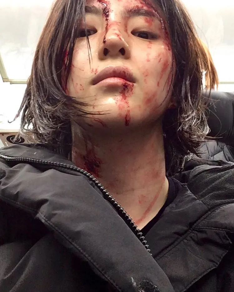 InsDaily 演恶小三却靠美貌吸粉众多！如今回归演netfilx大女主：姐姐好帅