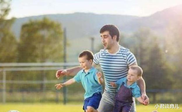 小君谈育儿|宝宝从小和爸爸不亲，除了爸爸有问题之外，和妈妈也有很大关系