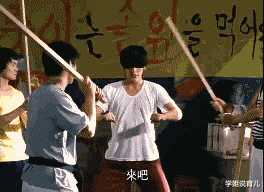 学姐说育儿|兄弟,不要以为关上车窗就能为所欲为了,我在外面都看见了