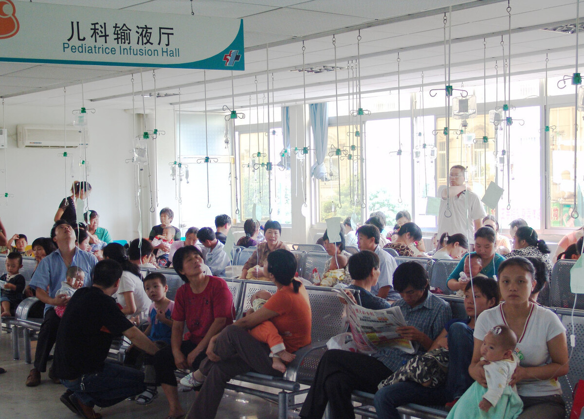 母婴参考|央视提醒:夏季儿科门诊迎高峰期,大多与吹空调有关,父母需重视