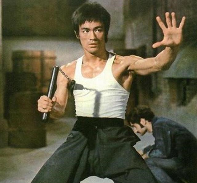 李小龙|李小龙武功登峰造极？妻子晚年吐露：有一种对手李小龙闻之色变