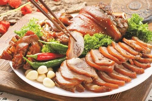 蔬菜|隔夜菜不能吃吗？医生解释：除了这4种，其他或可放心吃