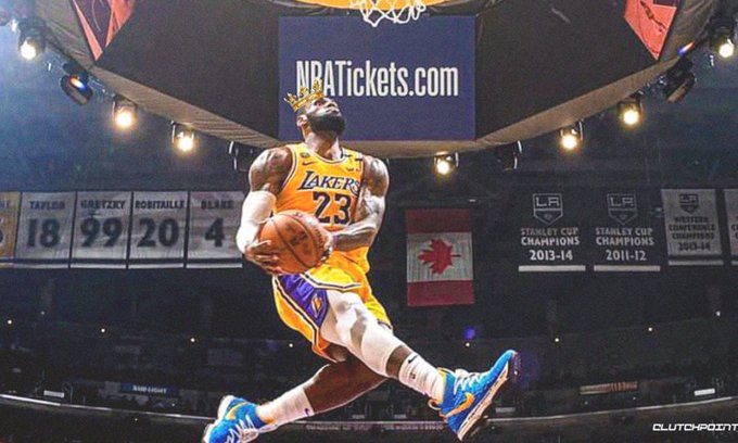 勒布朗·詹姆斯|387分超越科比！詹皇生日又創(chuàng)兩大歷史第一紀錄，魔術(shù)師：籃球之王