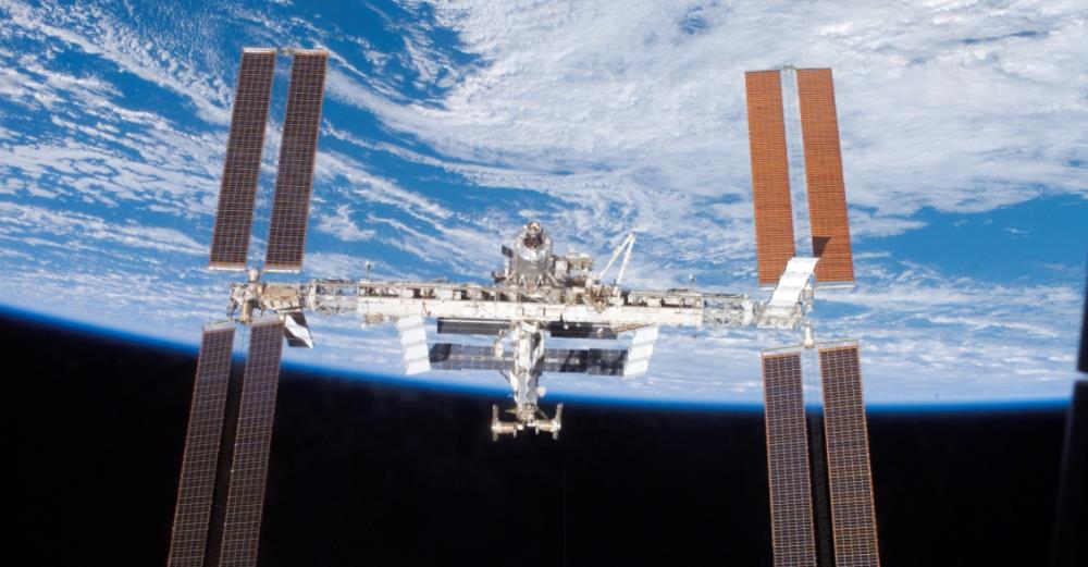 国际空间站 国际空间站逐渐搭建完善，与中国空间站遥遥相望，宇航们能否互访