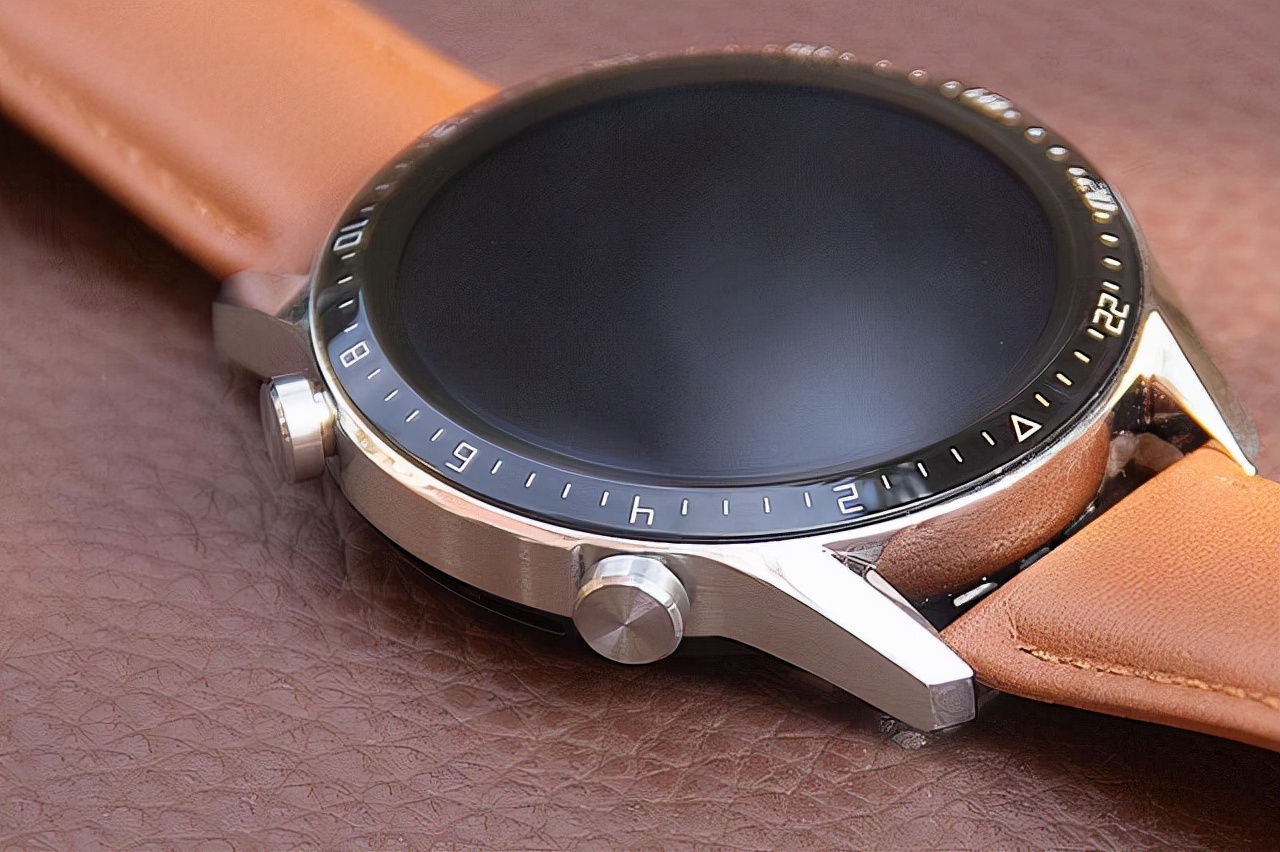 智能手表|年底入手智能手表，这四款颜值性能皆在线，闭着眼睛买