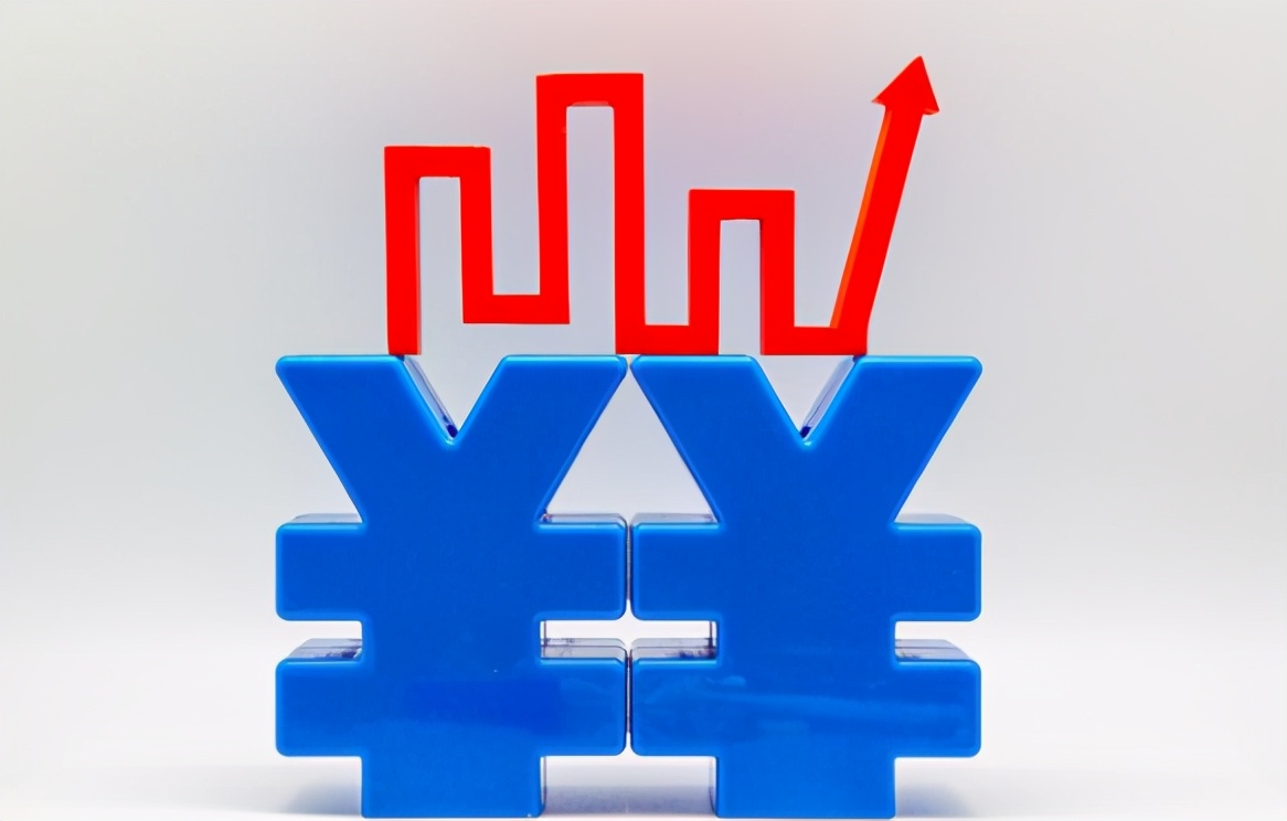 约瑟夫·拜登 非要跟中国攀比？美国狂印钞6万亿，不料是搬起石头砸自己的脚