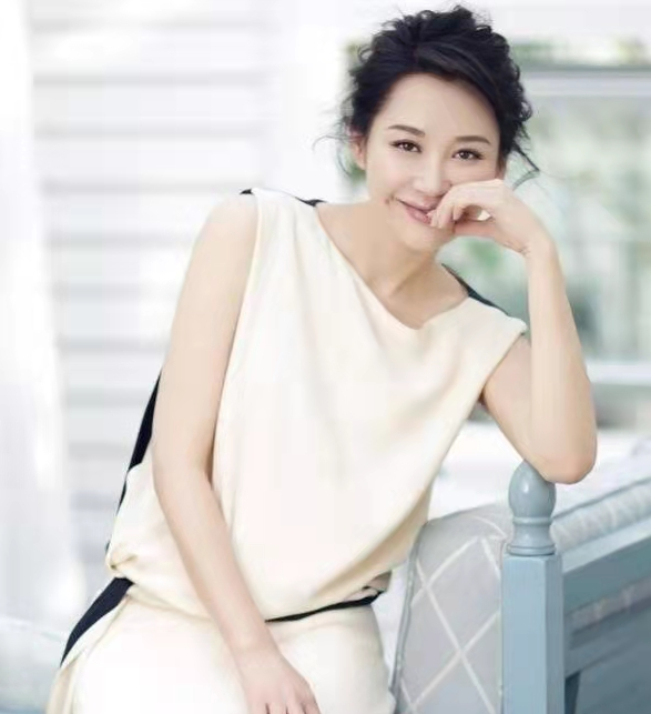 黎姿|8位梨涡女神无人争锋，一颦一笑都甜到了心坎里，网友：是心动啊