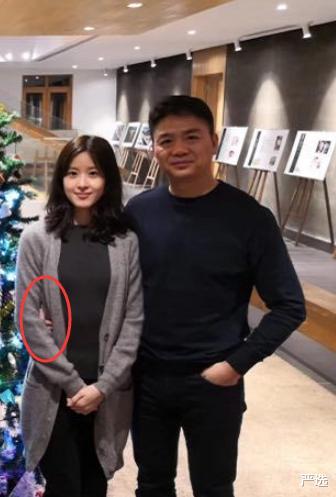 严选|女儿和父亲一组照片火了，从5岁到11岁，身材变化明显或因这运动