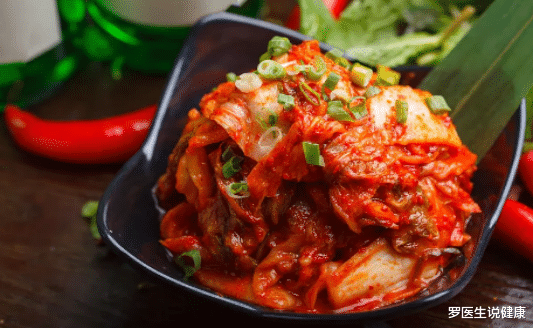 甲状腺癌|42岁男子，每天夜跑，甲状腺癌晚期，医生摇头：运动后1习惯毁了自己