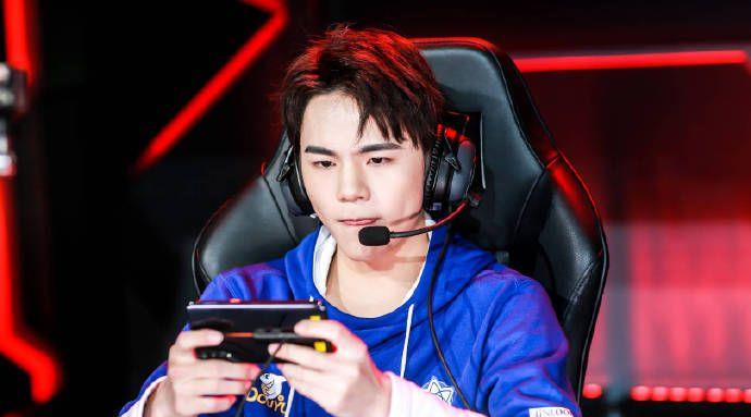 魔王樊|TES换人RW侠迎来机会，Estar换双边网友大呼爷青回，DYG与WE死磕