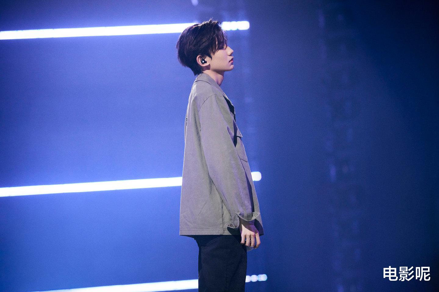 王源|遇到学员负气离场，王源的反应很绝，网友：想到他以后的状态了